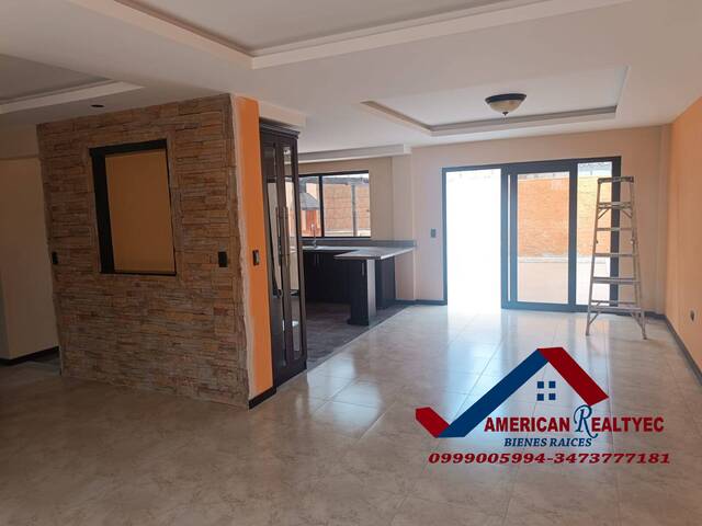 #Cod. 954 - Casa para Venta en Azogues - F - 2