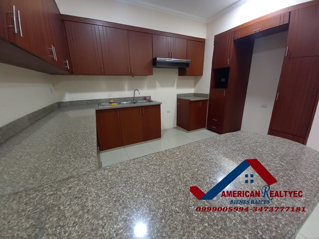 #Cod. 985 - Casa para Venta en Azogues - F - 2